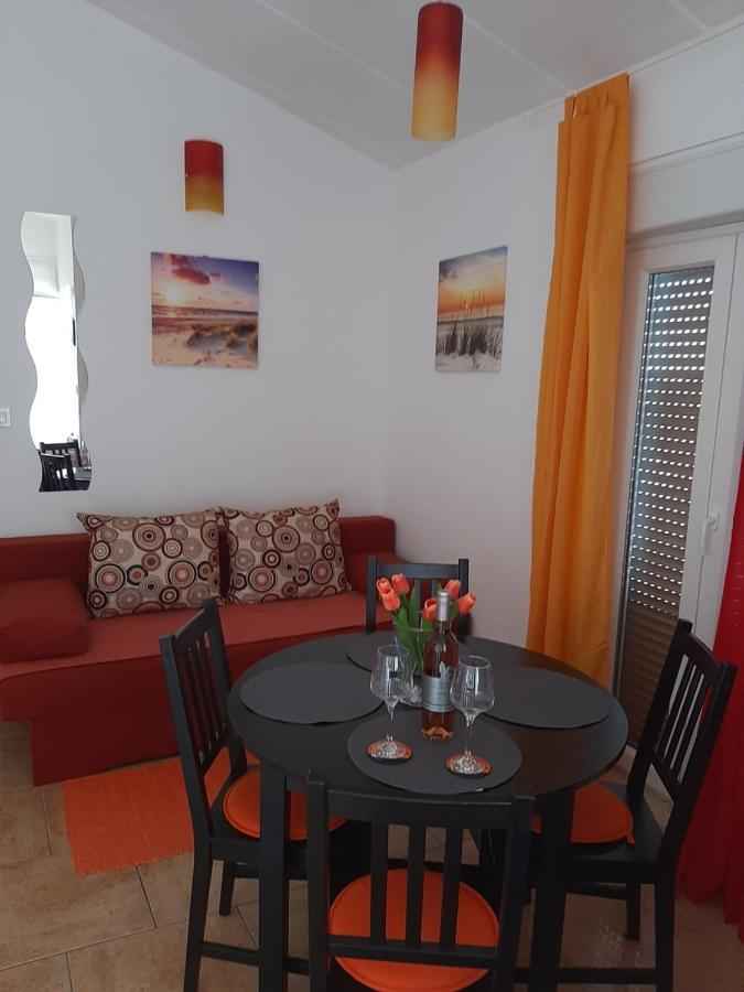 Apartment Enis Barbariga Buitenkant foto