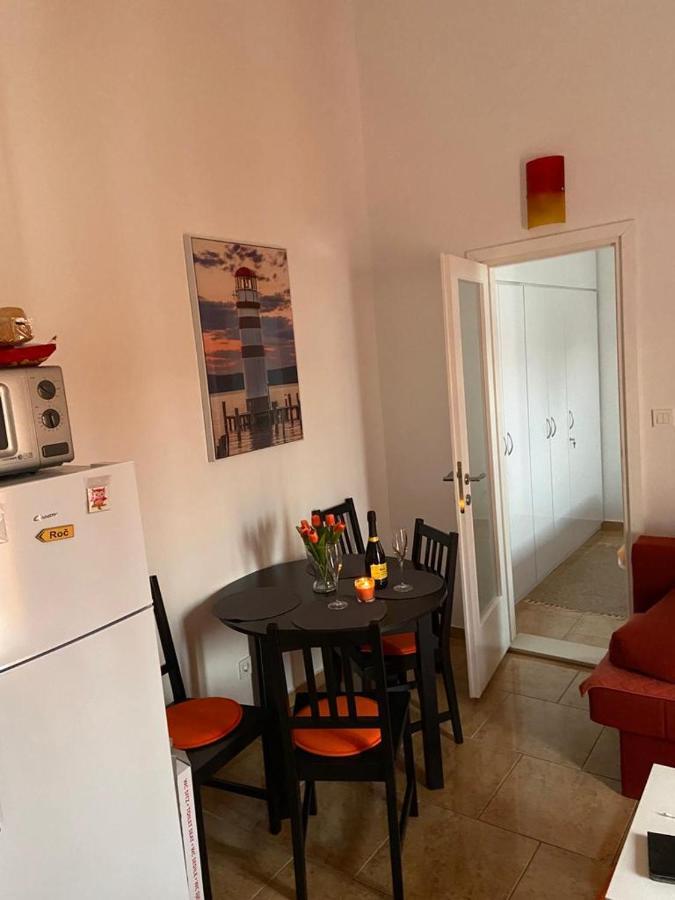 Apartment Enis Barbariga Buitenkant foto
